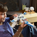 LEGO® Star Wars™ New Republic X-Wing Starfighter™