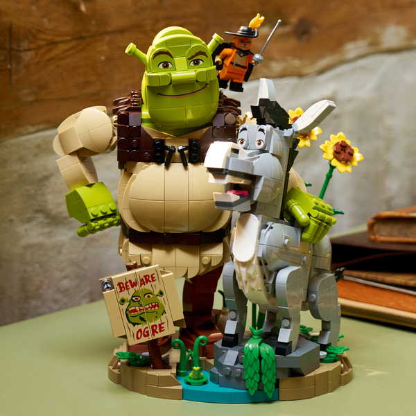 LEGO® Shrek: Shrek, Donkey & Puss in Boots