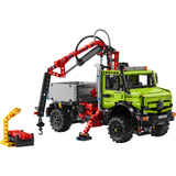 LEGO® Technic™ Mercedes-Benz Unimog U 5023 with Crane