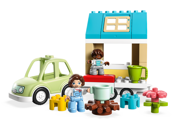 LEGO® DUPLO™ Town Family House on Wheels