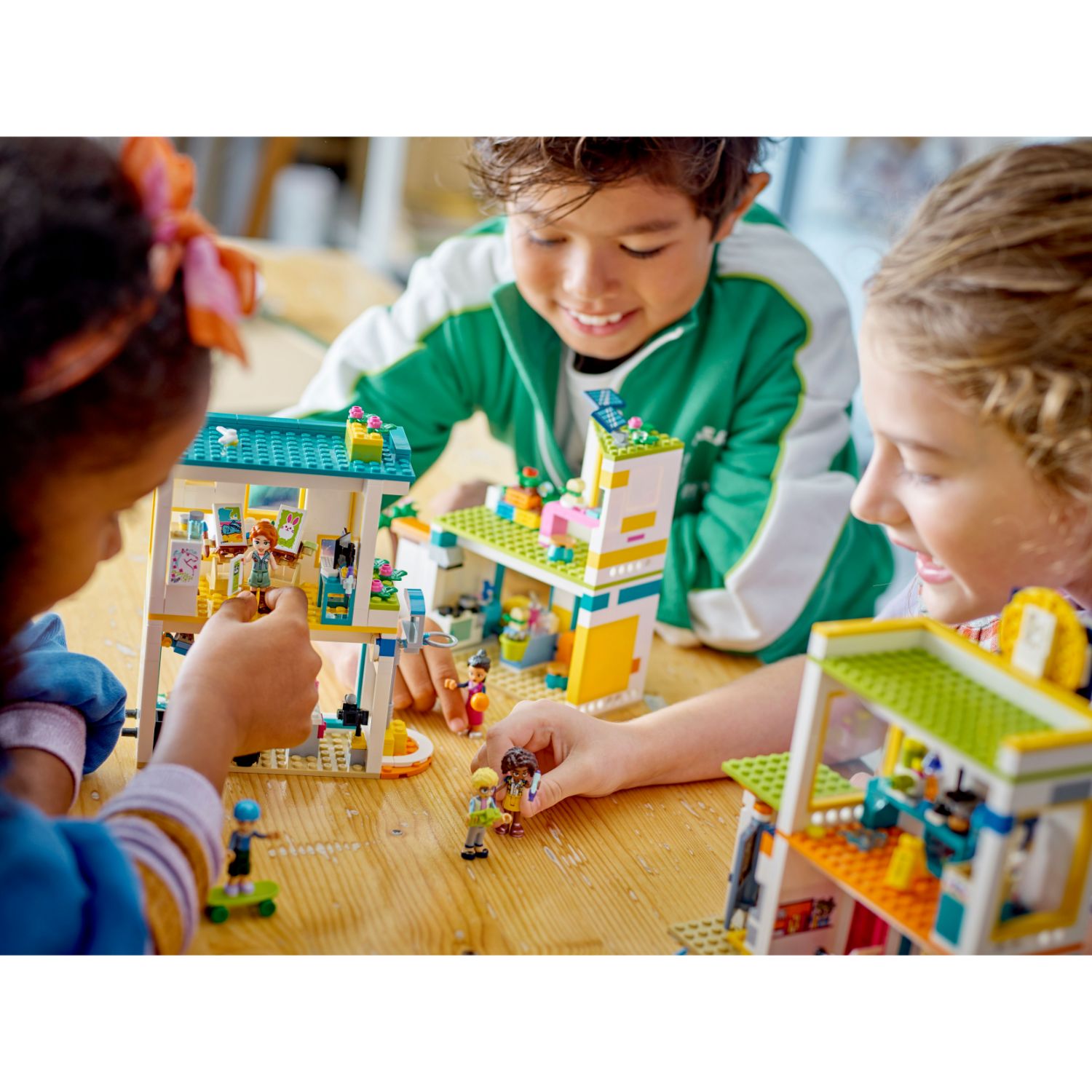 LEGO® Friends™ Heartlake International School – AG LEGO® Certified