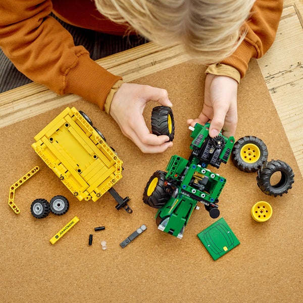 LEGO® Technic™ John Deere 9620R 4WD Tractor