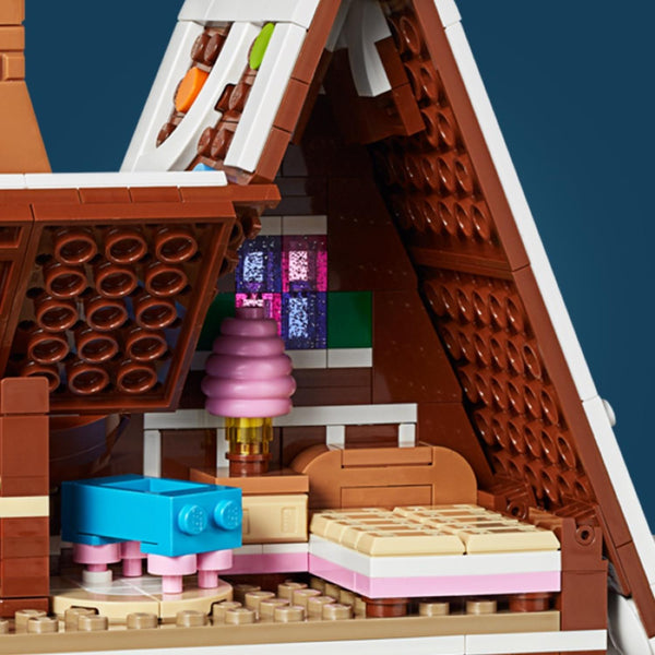 LEGO® Gingerbread House