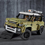 LEGO® Technic™ Land Rover Defender