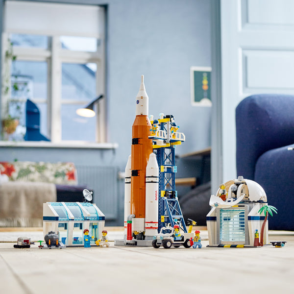 LEGO® City Rocket Launch Center