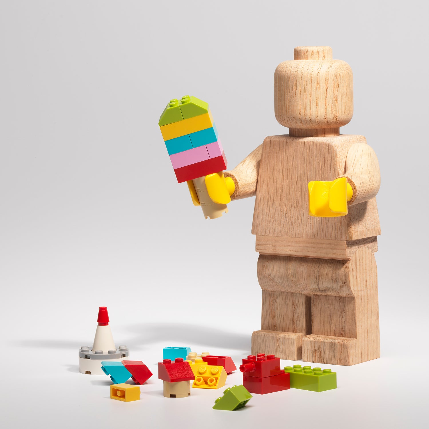 LEGO® Wooden Minifigure – AG LEGO® Certified Stores