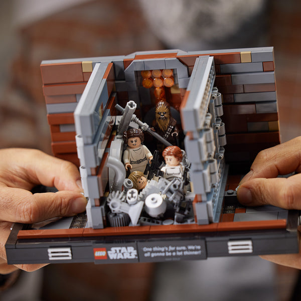 LEGO® Star Wars™ Death Star™ Trash Compactor Diorama