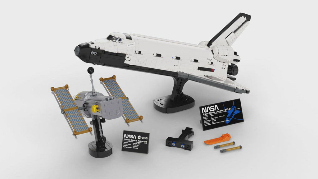 LEGO® Creator Expert NASA Space Discovery LEGO® Stores
