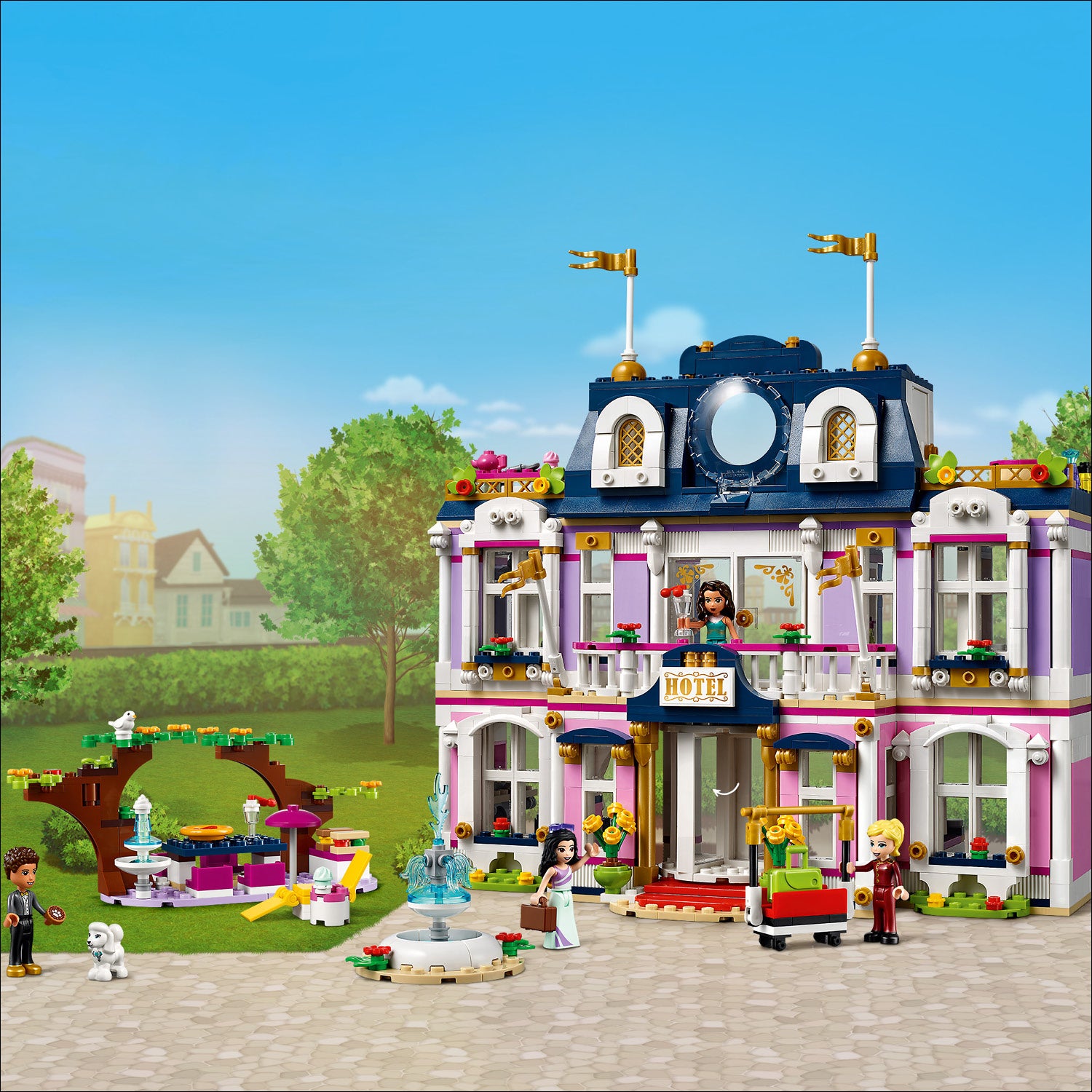 Store Friends Heartlake City Grand Hotel 41684 Building Kit; Includes Emma, Steph