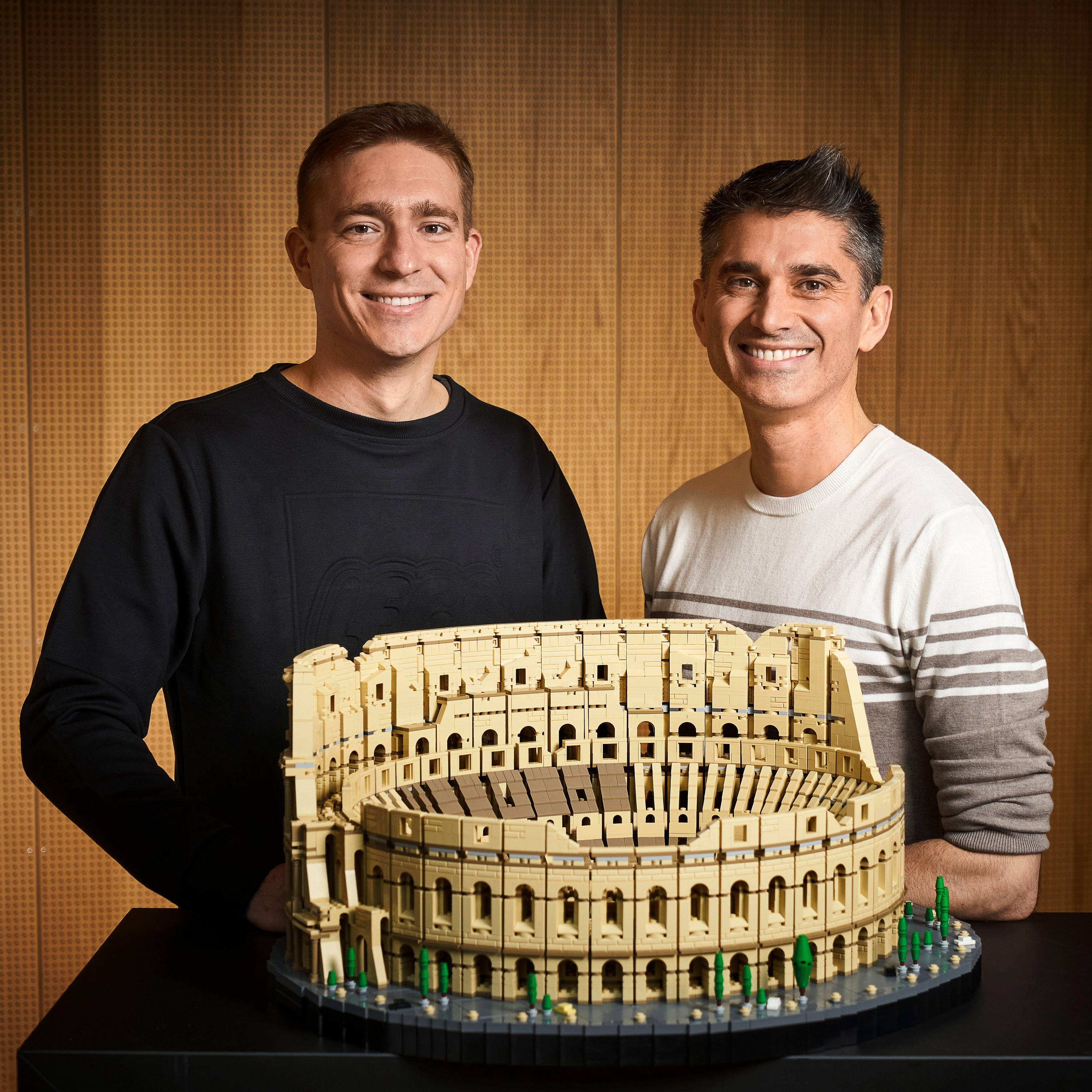 Lego 2024 colosseum size