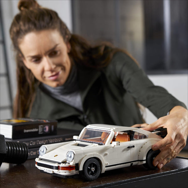 LEGO® Creator Expert Porsche 911