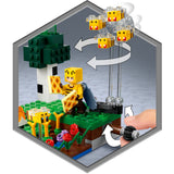 LEGO® Minecraft® The Bee Farm