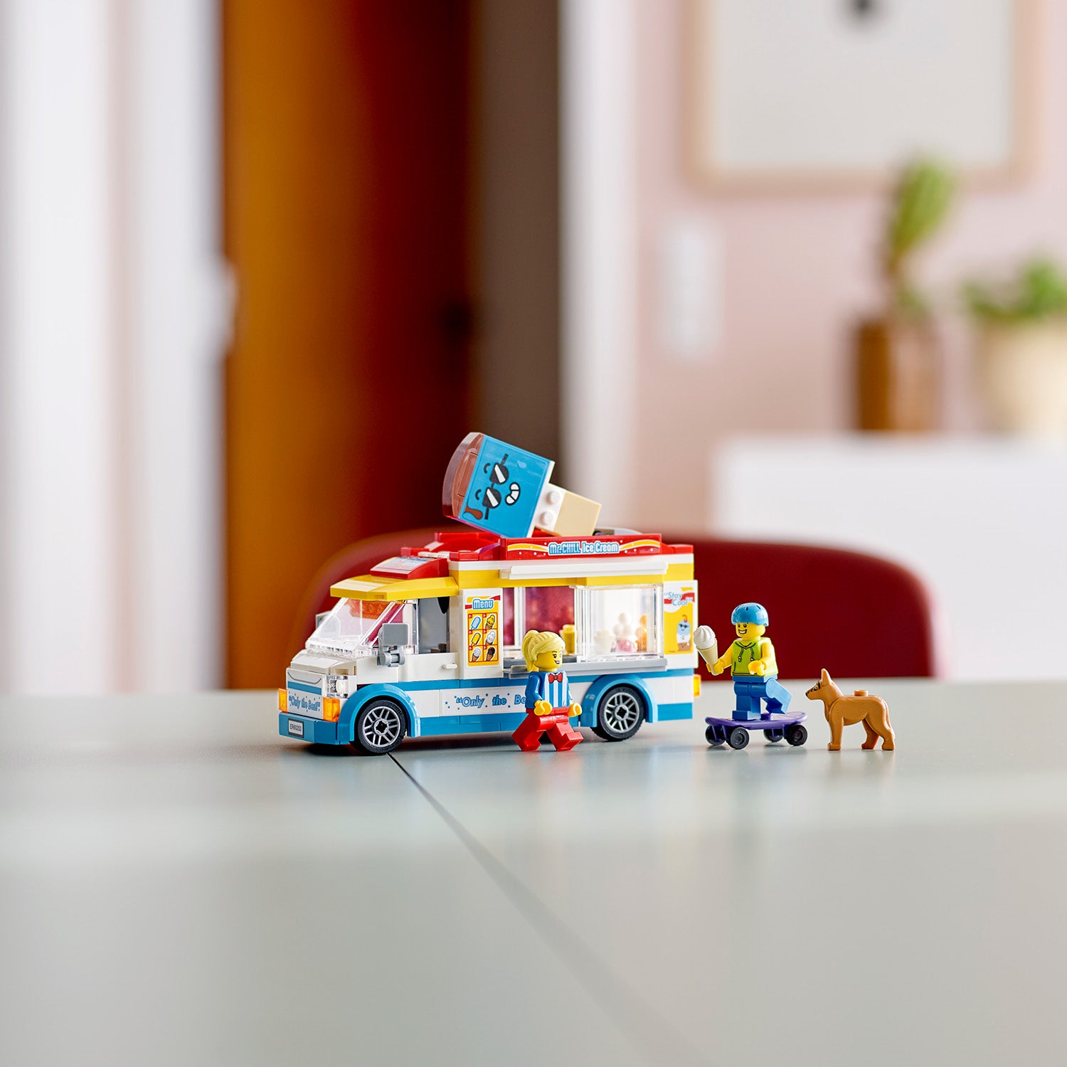 Lego ice truck online