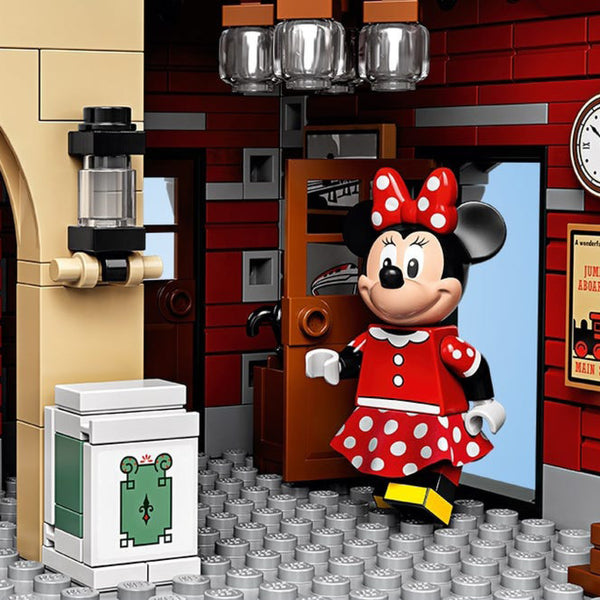 LEGO® Disney™ Train and Station