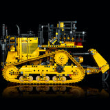 LEGO® Technic™ App-Controlled Cat® D11 Bulldozer