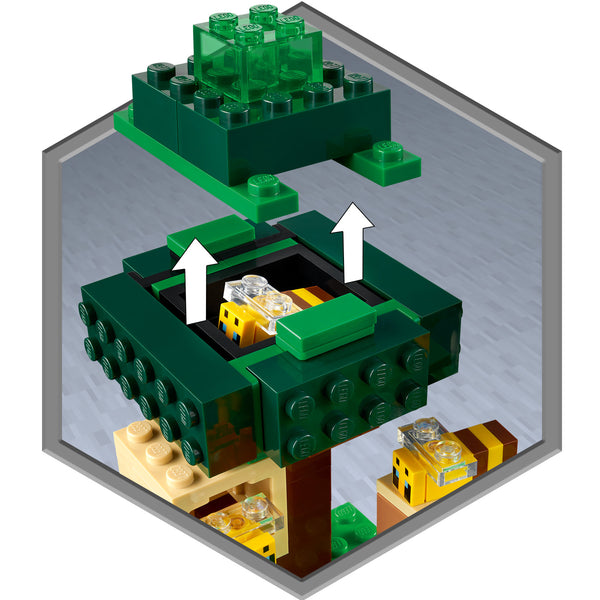 LEGO® Minecraft® The Bee Farm